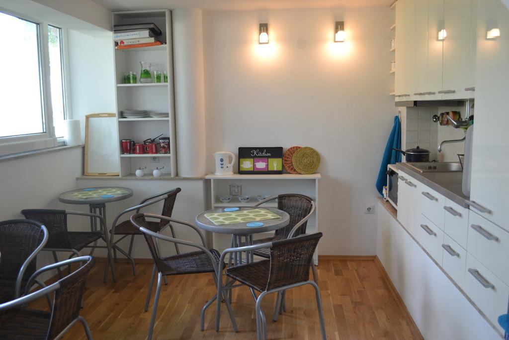 Guesthouse Liska โมสตาร์ ภายนอก รูปภาพ