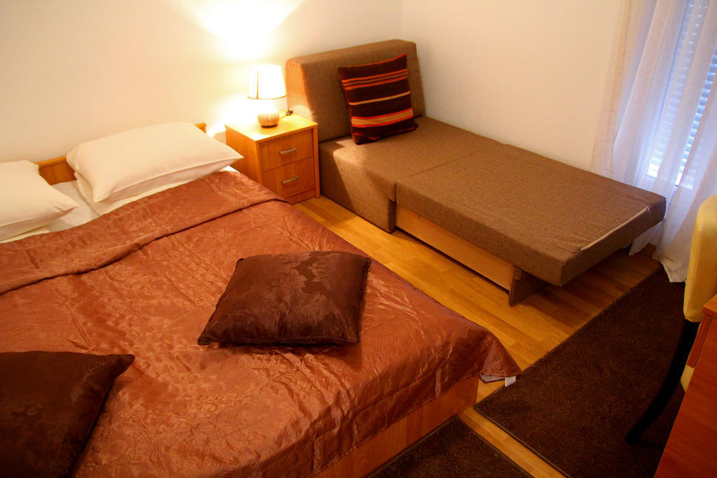 Guesthouse Liska โมสตาร์ ภายนอก รูปภาพ